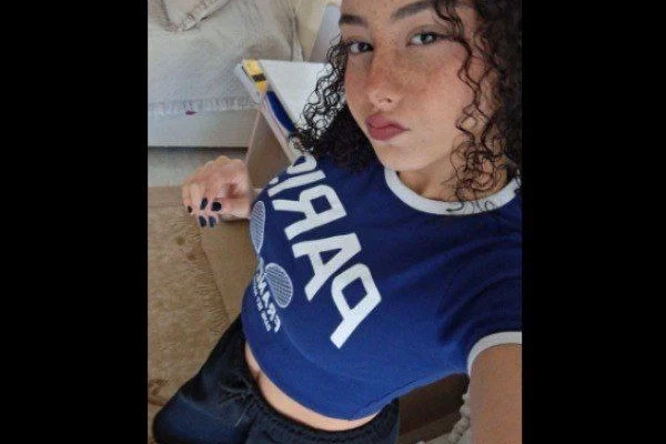 Efso Esmer Kız