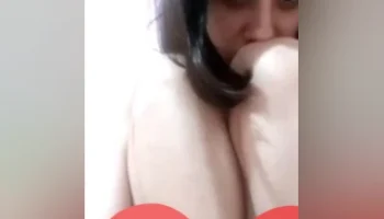 Genç Kız Görüntülü