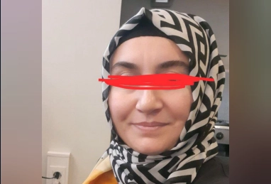 Güzel Türbanlı Selma