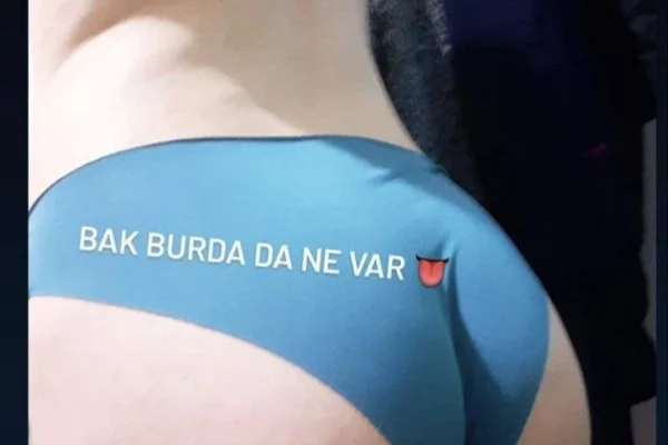 Türbanlı Sümeyye