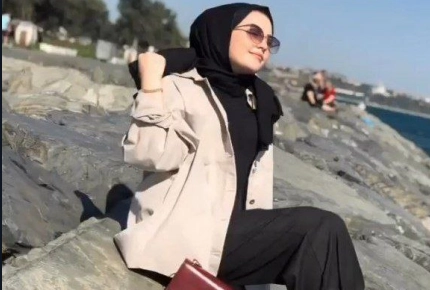 Türbanlı Zahide