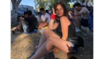 Festivalden Düşen Zeynep